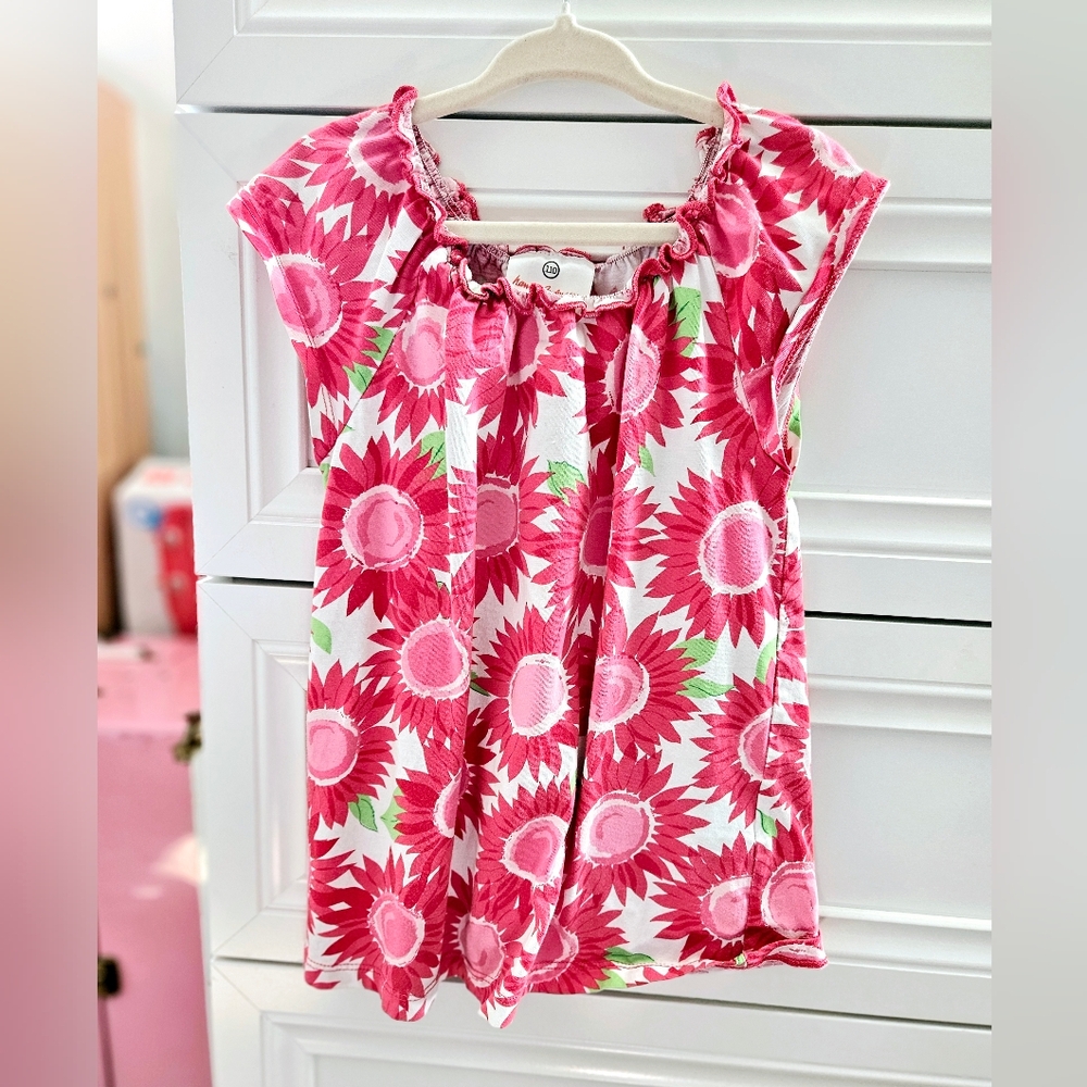 Hanna Andersson Scalloped Neck Sunflower Swing Top